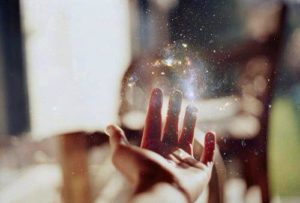 ONLINE Workshop (English) - Distance healing with Reiki 1